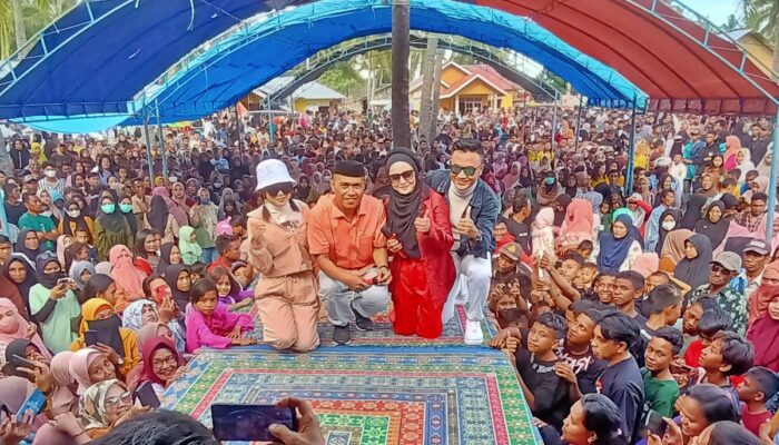 Wawan Hatama Hadirkan 3 Artis Dangdut di Gebyar Ketupat Desa Bunto, Warga: Kami Sangat Bangga