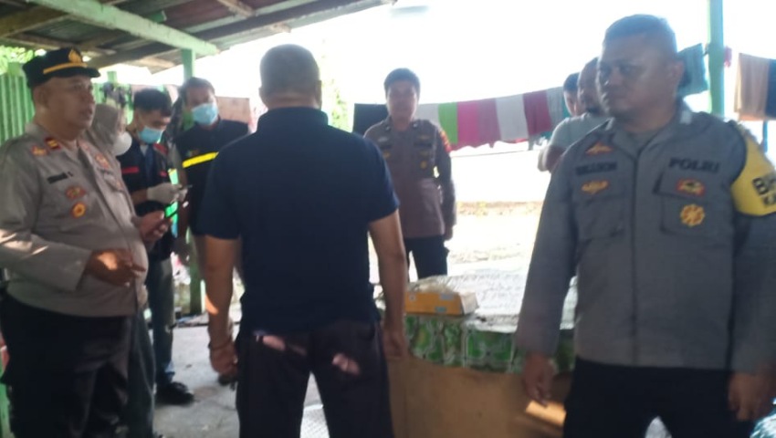 gantung diri