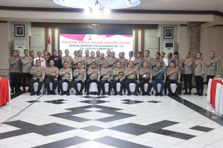 Pokjar X Sespimti