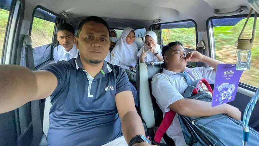 Bis Sekolah
