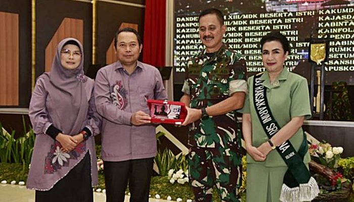 Penjagub Ismail Hadiri Pisah Sambut Pangdam XIII/Merdeka di Manado