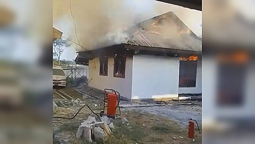 Hangus Terbakar