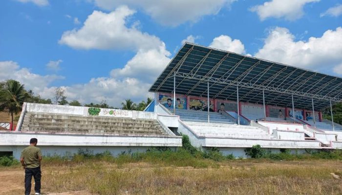 Stadion Pemuda di Tilamuta Memprihatinkan, Pemda Diminta Lakukan Perbaikan