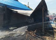 Gudang di Telaga Terbakar, Dipicu Pembakaran Sampah