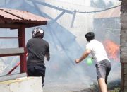 Ditinggal Pemilik, Warung Mie Ayam Cep Juna Ludes Terbakar