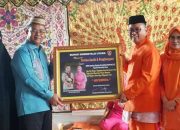 Thariq Hadiri Prosesi Adat Modepito Mantan Kapolres Gorut