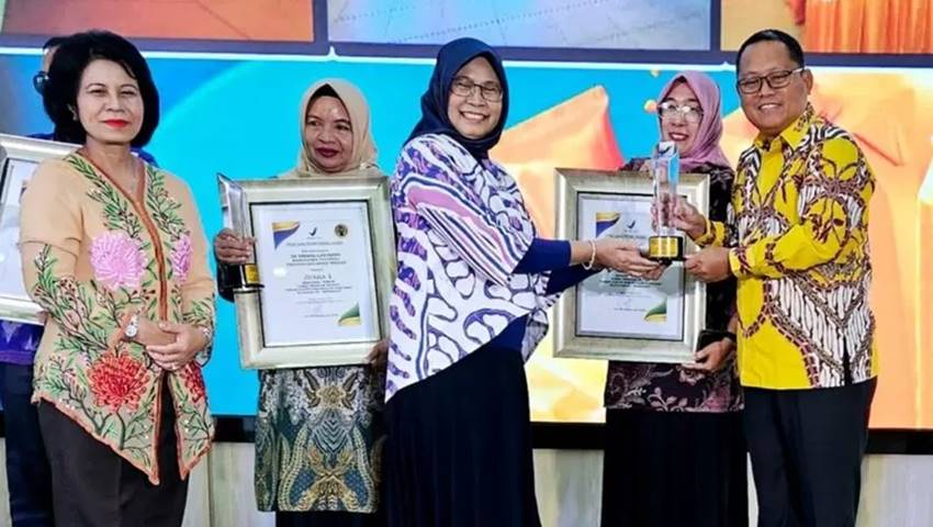 Penghargaan SDN 9 Kwandang