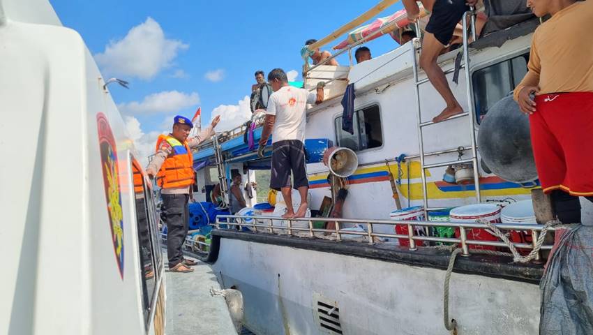 Patroli Pesisir Pantai