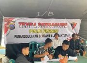 Sat Brimob Polda Sumut Dirikan Tenda, Bantu Siswa Terdampak Longsor Ikuti Ujian Semester