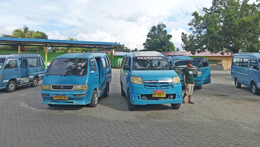 Supir Mikro di Gorontalo, Taxi Gelap