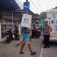 Proses pemindahan Kotak Suara dan Surat Suara dari kelurahan Tamolubutao Selatan ke Kecamatan Dungingi (15/2/2024). (Foto: Jalal)