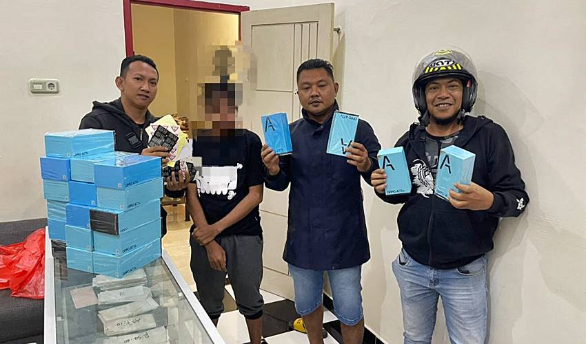 Polisi Ungkap Penjualan Handphone Bajakan di Kota Gorontalo