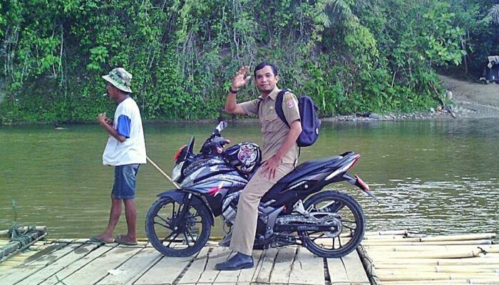 Bahan Bakar Nira Aren untuk Tradisi Tumbilotohe