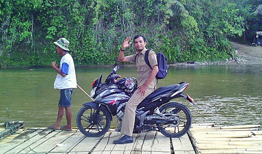 Bahan Bakar Nira Aren untuk Tradisi Tumbilotohe