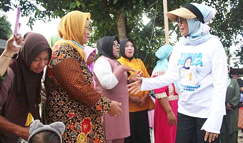 Program Bunga Desa, Warga_ Bukti Ibu Merlan Peduli Wong Cilik