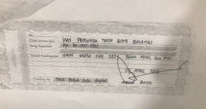 Kwitansi permintaan THR PDAM Bone Bolango.