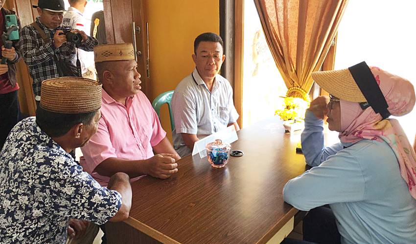 Merlan-Siap-Perjuangkan-Bantuan-Alat-Pertanian-For-Warga-Suwawa-Tengah