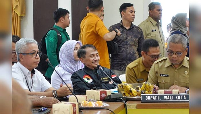 Bupati Nelson Usulkan Solusi Atasi Banjir ke Kepala BNPB