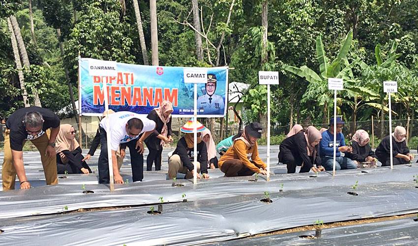 Komitmen Meningkatkan Kesejahteraan Petani Terus Direalisasikan