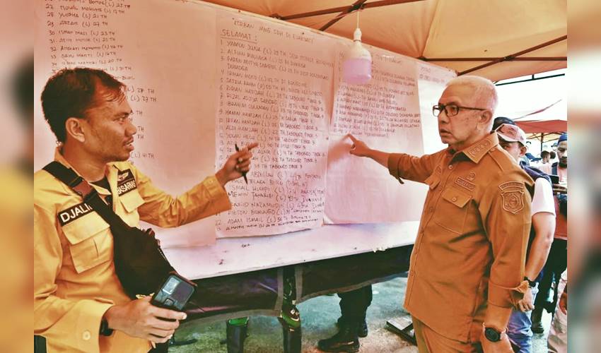 Penjagub Tinjau Posko Korban Longsor Suwawa Timur