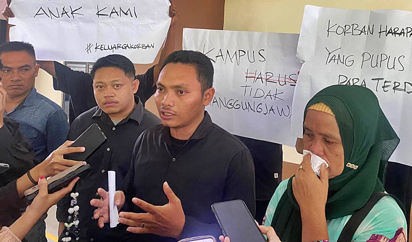 Terdakwa Pembunuhan Mahasiswa IAIN Divonis 3 Tahun, Keluarga Korban Kecewa