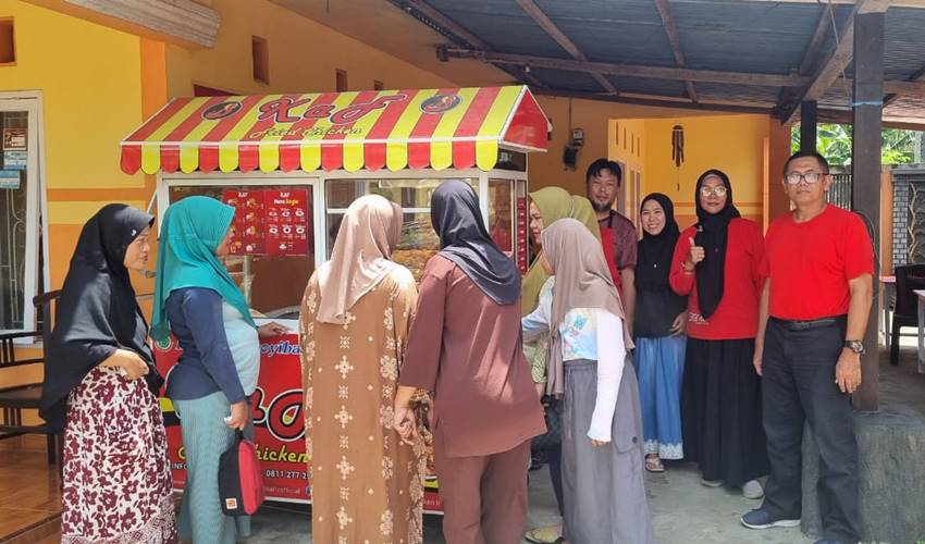 Kaf Fried Chicken Kini Hadir di Gorontalo