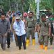 Bukannya Siapkan Diri Jelang Pendaftaran di KPU, Merlan Justru Sibuk Urus Banjir_