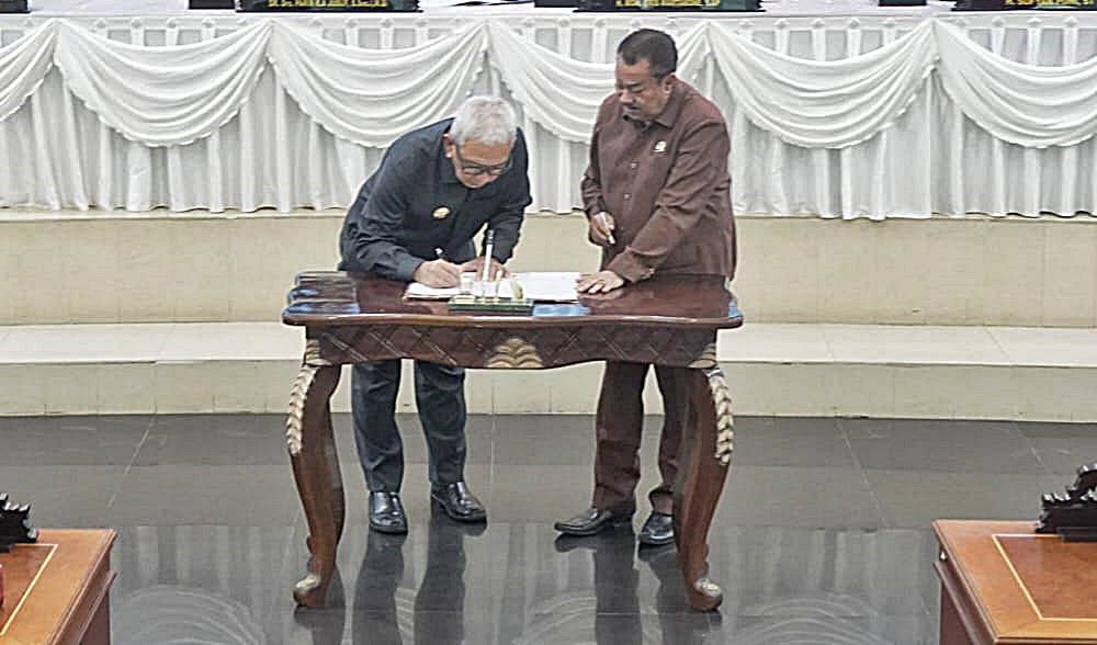 Pemprov-DPRD Provinsi Gorontalo Tetapkan APBD Tahun Anggaran 2025