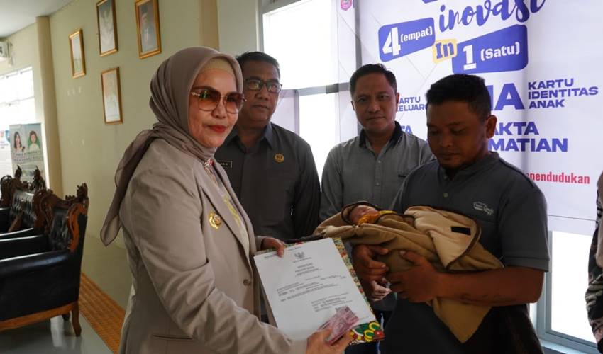 Tanpa Harus ke Dukcapil, Kini Cetak Akta Kelahiran dan Kematian Bisa di RSUD Toto - Inovasi 4 In 1