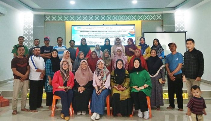 Tingkatkan Ekonomi Warga, Mahasiswa UNG dan Ichsan Gelar Pelatihan Pengelolaan Rumput Laut