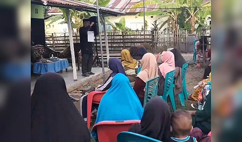 Ratusan Warga Modelomo Deklarasikan Diri Dukung Buhanudin-Rivendy