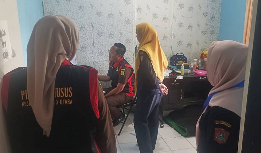 Kejari Gorut Geledah Kantor PDAM, Terkait Dugaan Penyelewengan Uang Negara Rp. 2,3 Miliar