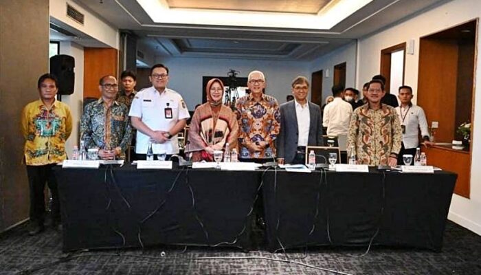 Penjagub Rudy Presentasikan Kinerja Pemda Dihadapan Kemendagri