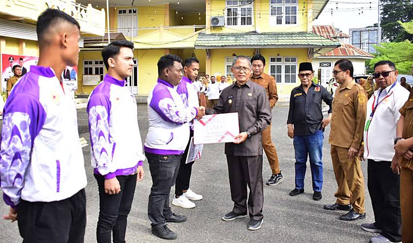Sukses Bawa Pulang Medali di PON XXI Sumut-Aceh, Atlet Asal Kota Gorontalo Diberi Bonus Pemkot