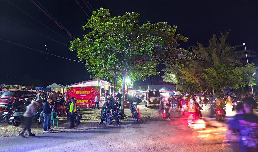 Kawasan Pantai Pohon Cinta jadi Pilihan Warga Pohuwato di Malam Pergantian Tahun