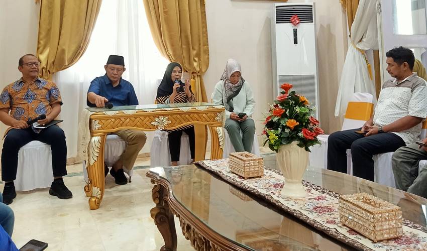 Idah Syahidah Usul Pohon jadi Pengganti Karangan Bunga