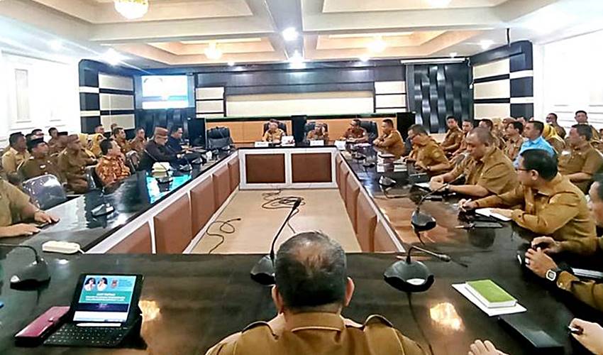 Sofyan_ Penanganan Masalah Sampah Harus Beres dalam 99 Hari Kerja
