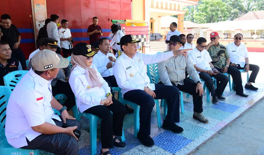 Gubernur Gusnar Instruksikan Pengerukan Sungai Lemito