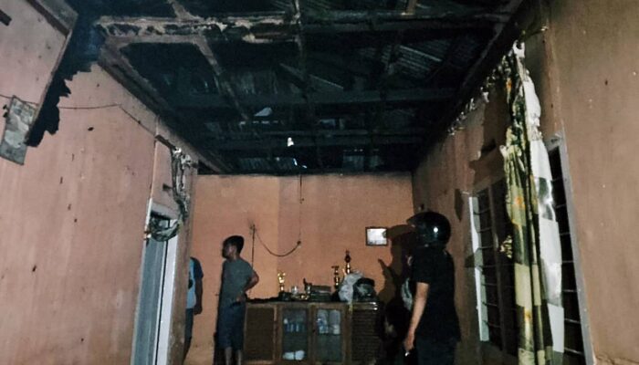 Satu Unit Rumah di Desa Mohungo Boalemo Dilalap Si Jago Merah