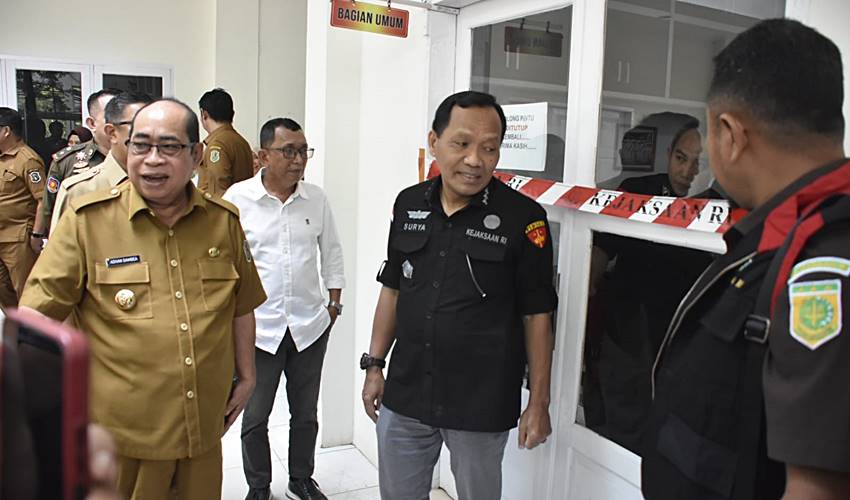 Dugaan Kasus Korupsi Perjadis Pemkot Naik Tahap Penyidikan, Ruangan Bagian Umum Digeledah 2