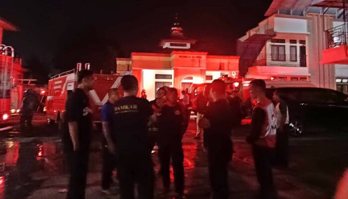 Ini Penyebab dan Kronologi Rumah Kos Kompleks UNG Hangus Terbakar
