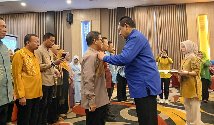 Ini Pesan Gubernur Gusnar saat Kukuhkan Badan Pengelola Geopark Gorontalo