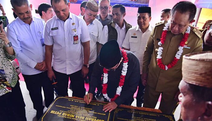Mendes PDT Ajak Warga Manfaatkan Keberadaan Kopdes Merah Putih