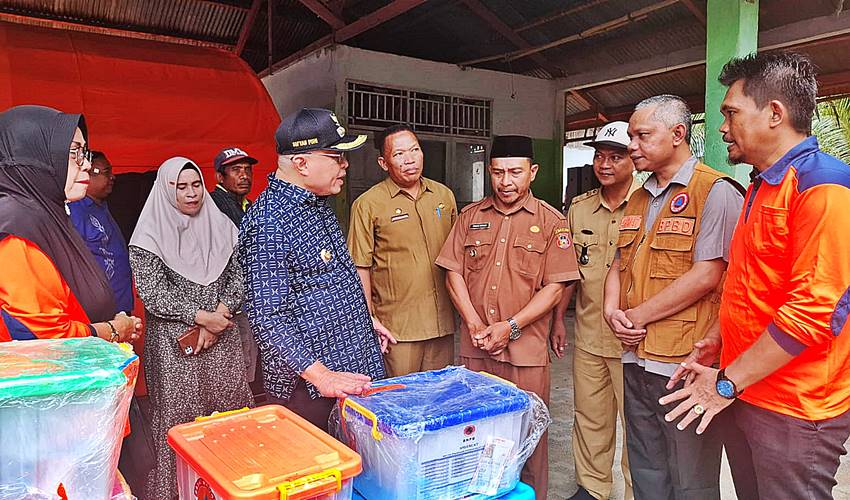 Pastikan Korban Terlayani dengan Baik, Bupati Sofyan Kunjungi Lokasi Longsor di Dulamayo Selatan