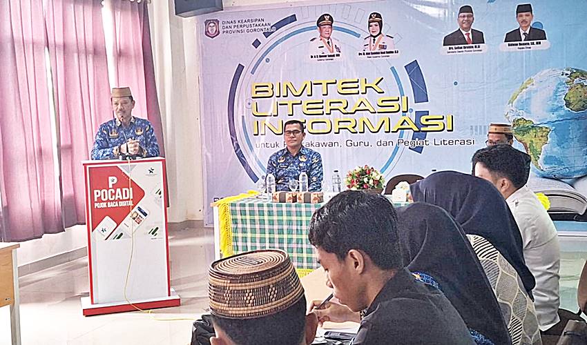 Tingkatkan Kapasitas Pengelola Perpustakaan, Dinas Arpus Gelar Bimtek Literasi Informasi