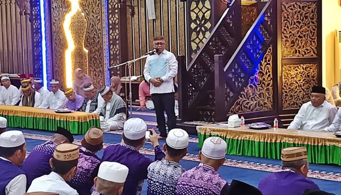 Bupati Sofyan Jamu Jemaah Haji Kloter 30 dan 32 di Masjid Baiturahman Limboto