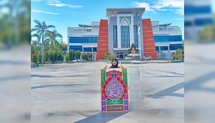 Safna Rusdi Sukses Bawa Pulang Juara I Lomba Kaligrafi di MTQ Tingkat Universitas