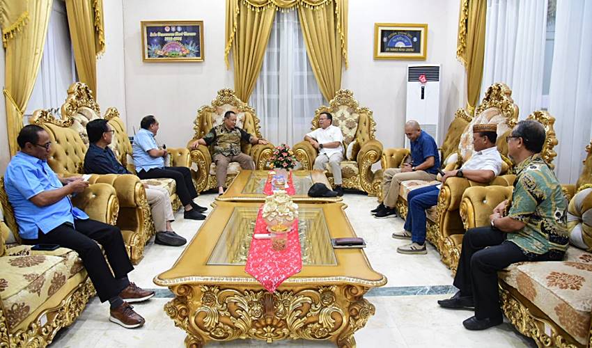 Audiensi dengan Pimpinan Wilayah Bulog Sulutgo, Ini yang Disampaikan Gubernur Gusnar