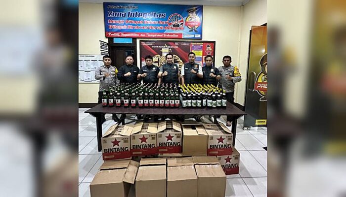 Gelar Razia, Polsek Kota Utara Sita Ratusan Botol Miras