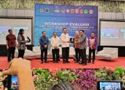 Hadiri Evaluasi Pengelolaan Keuangan Desa, Gubernur Gusnar Tekankan Tiga Isu Prioritas